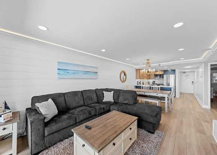Extraordinary Oceanfront Penthouse - Unit 1211 Holiday home *