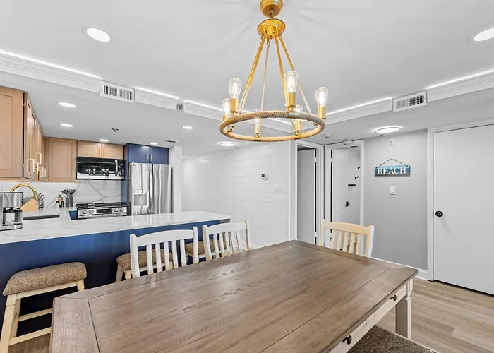 Extraordinary Oceanfront Penthouse - Unit 1211 * Ocean Stadt