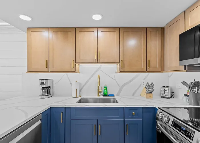 Extraordinary Oceanfront Penthouse - Unit 1211 * Ocean City